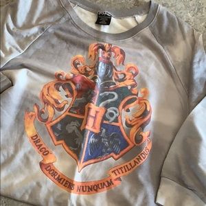 Hogwarts Emblem sweatshirt